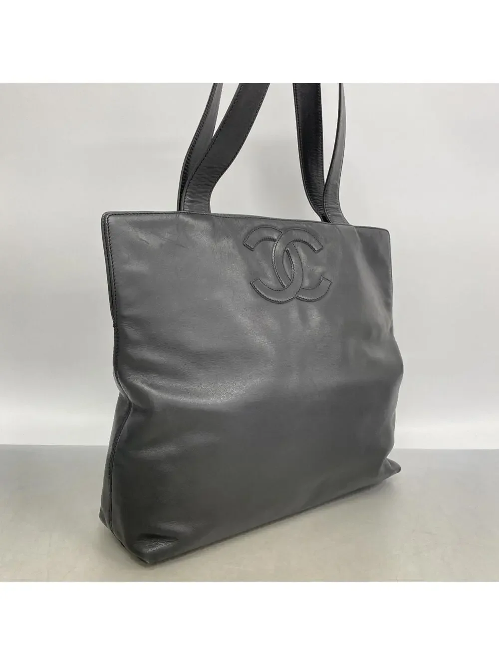 Chanel Vintage Cc Logo Tote Leather #325553C10B
